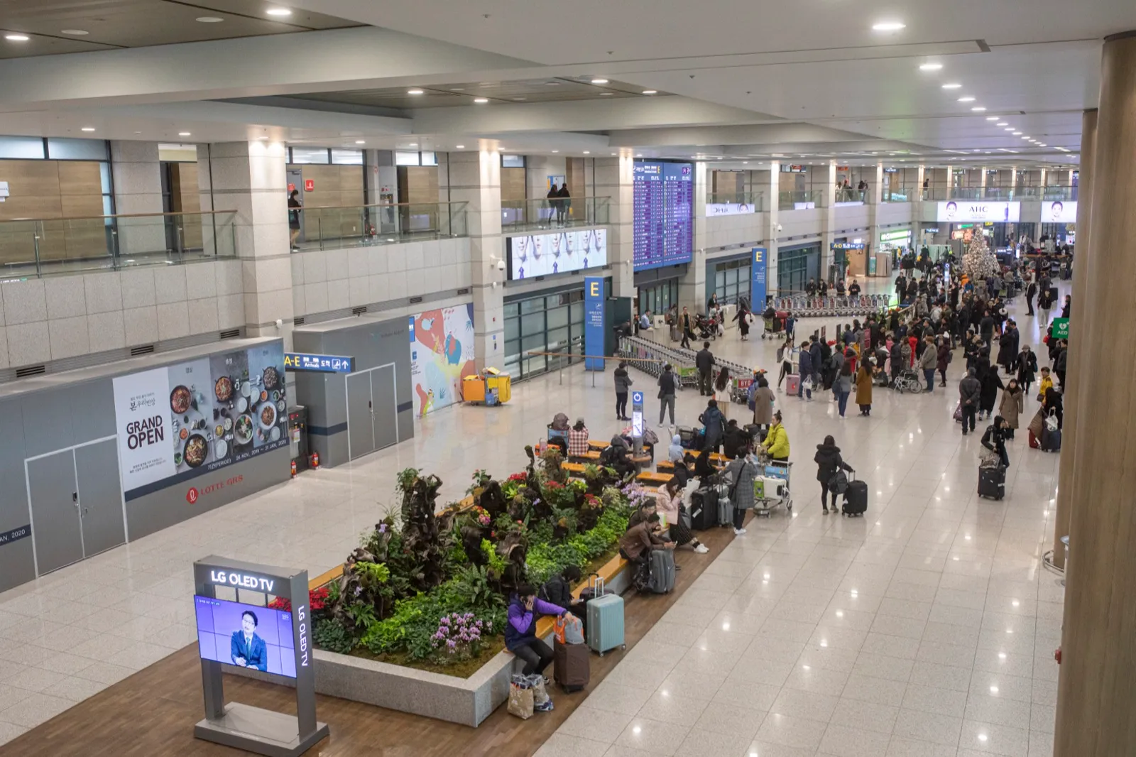 Arrivals hall at Incheon International Airport Terminal 1